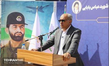 رونمایی از تندیس سرلشکر خلبان شهید بابایی 32