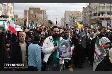 چهل‌و‌‌هفتمین جشن پیروزی انقلاب اسلامی 37