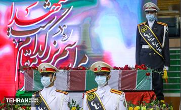 تشییع دو شهید گمنام دفاع مقدس در وزارت ورزش و جوانان 7
