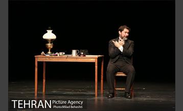 نمایش ماتریوشکا‎ 12