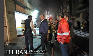 آتش سوزی در ساختمان برق حرارتی 21