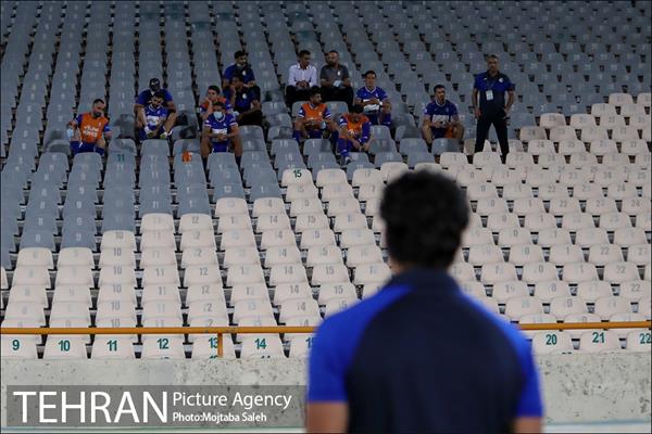 دیدار تیم های فوتبال استقلال تهران و مسجد سلیمان 7