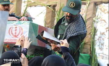 مراسم تشییع و تدفین دو شهید گمنام در منطقه 13