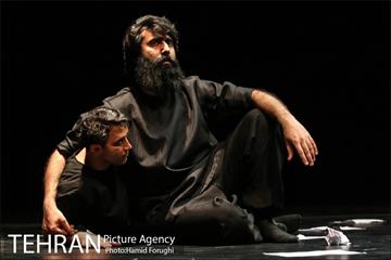 نمایش "من" در پردیس تئاتر تهران (خاوران) 28