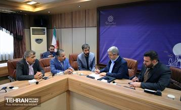 بازدید مدیرکل سرمایه انسانی از مرکز ارتباطات و امور بین‌الملل  3