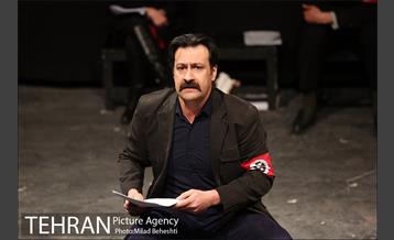 نمایشنامه خوانی ترس و نکبت رایش سوم 5