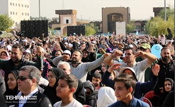 همایش‌ پیاده‌روی خانوادگی کارکنان شهرداری تهران - ۲ 9