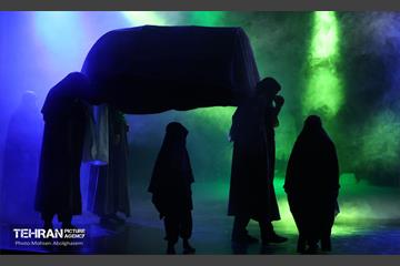 نمایش آیینی خانه ای از گل و اندوه 4