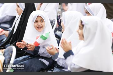 آغاز سال تحصیلی جدید در دبستان شهید رحمانی شهرک شهید چمران 8