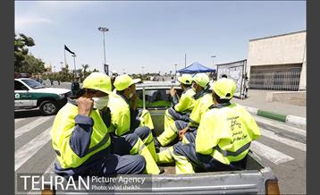 خدمات شهرداری تهران به مناسبت رحلت امام خمینی در مرقد امام خمینی (ره) 11
