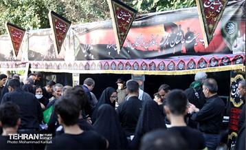آیین پیاده‌روی جاماندگان اربعین حسینی در مناطق شهرداری تهران 26