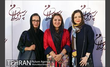 اکران خصوصی فیلم پرسه در حوالی من‎ 14