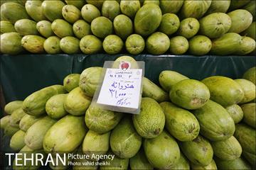 بازار میوه و تره بار جلال آل احمد در آستانه شب یلدا 16