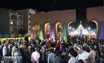 ویژه برنامه «مهمونی شهر» در باغ‌راه حضرت زهرا(س) - ۶ 13