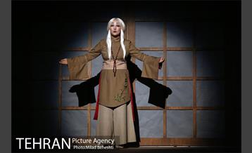 نمایش افسون معبد سوخته‎ 1