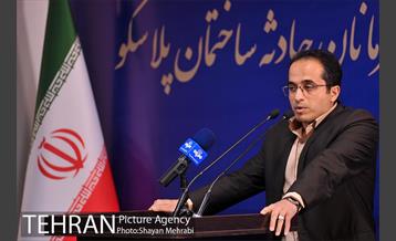 تجلیل از خانواده شهدای آتش‌نشان حادثه پلاسکو با حضور شهردار تهران 32