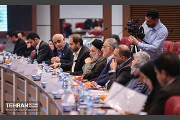 شصت‌وپنجمین نشست هیات امناء دانشگاه علوم پزشکی 4