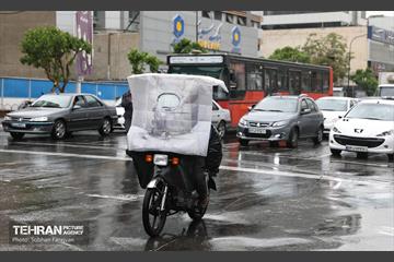 بارش باران بهاری در تهران - 1 2