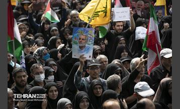 تشییع پیکر شهید اسماعیل هنیه در تهران - 3 24