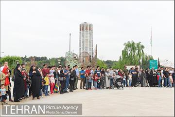جشنواره بادبادک ها در بوستان آب و آتش 14