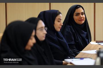 جلسه هم‌اندیشی معاونت رسانه با کارشناسان خبر مناطق ۲۲ گانه 9
