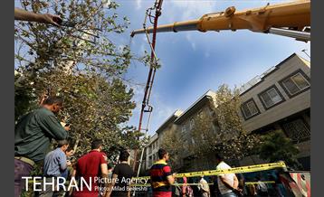 ریزش بخشی از خیابان پیامبر اتوبان ستاری -3 15