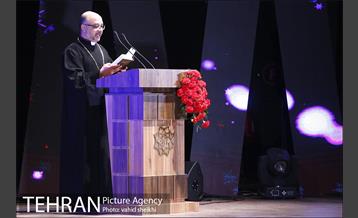 نشست  شهردار تهران با رهبران دینی،چهره های برجسته و شهروندان مسیحی آشوری و ارمنی 5