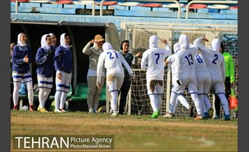 دیدار تیم های آذرخش تهران و ملوان بندر انزلی 7