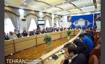 آئین انعقاد قرارداد ساخت یک رام قطار مترویی برای استفاه در خطوط مترو تهران 10