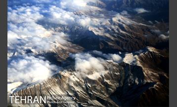 بر فراز ابرها‎ 5