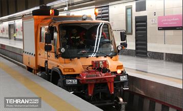 مانور عملیاتی دیریل قطار و تخلیه اضطراری مسافری