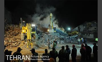 چهارمین روز آواربرداری ساختمان پلاسکو-4 19