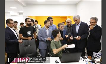 بازدید شهردار تهران از کارخانه نوآوری 20