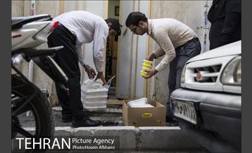 لقمه ی مهربانی در محله خاک سفید‎ 4