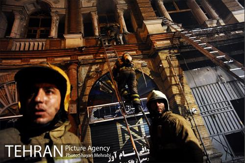 آتش سوزی ساختمان میدان حسن آباد 29