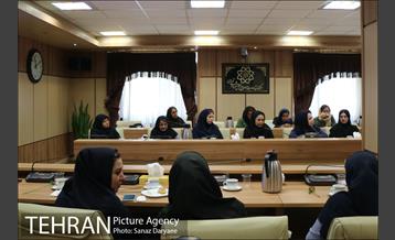 تجلیل از بانوان مرکز ارتباطات شهرداری تهران 19