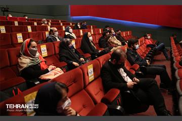 تجلیل از سینماگران و فیلمنامه نویستان نیکوکار 1