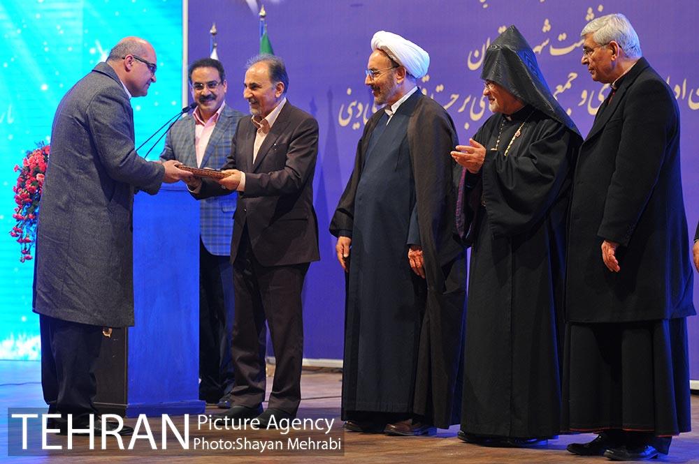 نشست شهردار تهران با رهبران ادیان توحیدی و جمعی از چهره های برجسته اقلیت دینی‎ 1