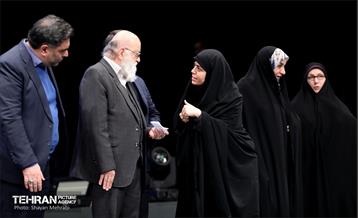 آیین تجلیل از همکاران شرکت خودرو سرویس شهر 10