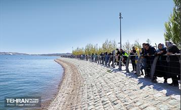 روز طبیعت در دریاچه چیتگر 13