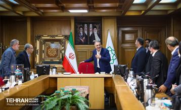 دیدار شهردار تهران با خیرین مدرسه ساز 1