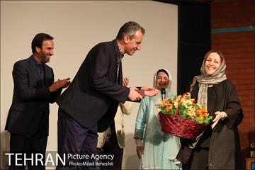 جشن برگزیدگان کانون تاتر کودک و نوجوان‎ 19