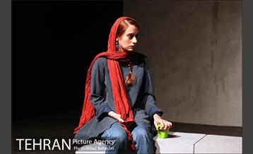 نمایش پروانه الجزایری 9