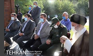 رونمایی از یادمان شهدای گمنام 10