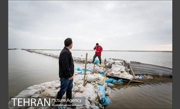 عملیات تخلیه آب از محلات گمیشان 1