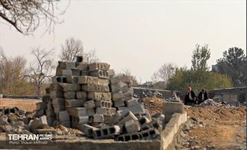 تخریب ساخت‌ و سازهای غیر مجاز محله خلازیل 12