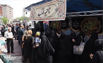 اجتماع صادقیون در فلکه دوم صادقیه 52