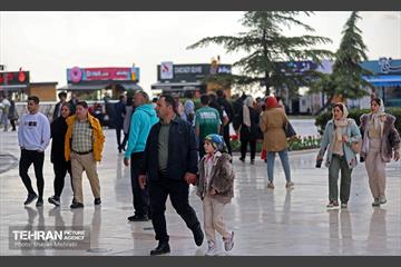 برج میلاد در ایام نوروز 30