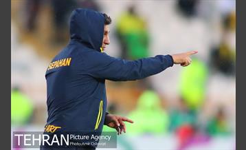 دیدار تیم های استقلال تهران و سپاهان اصفهان 12