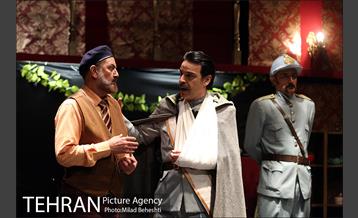 نمایش لاله زار، هتل کاتوزیان 15